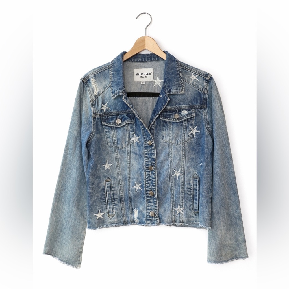 Velvet Heart Distressed Star Denim Jacket. Size Small. Great Condition